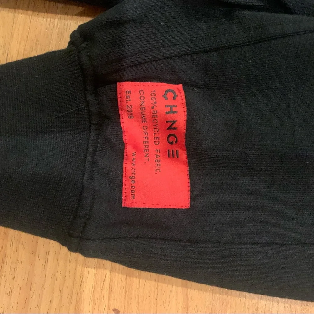 CHNGE Mother Earth Crew Neck Oversized Sweatshirt Urban Outfitters New w/ Tags - Picture 5 of 8